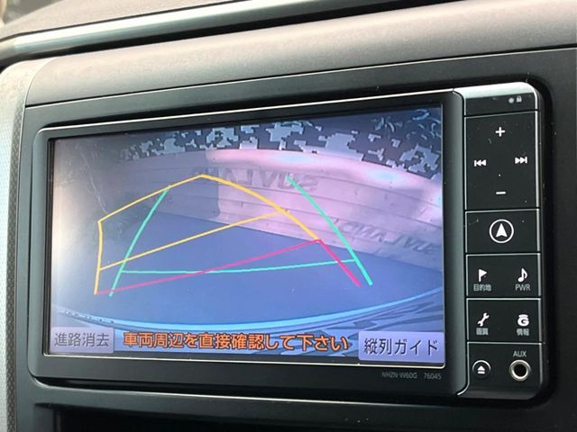 TOYOTA VELLFIRE 2010