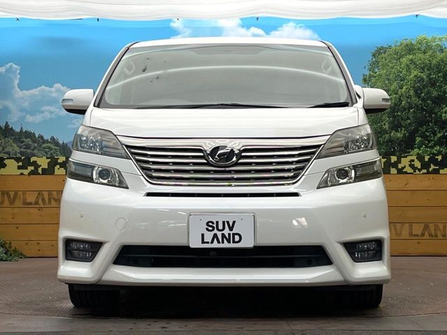 TOYOTA VELLFIRE 2010