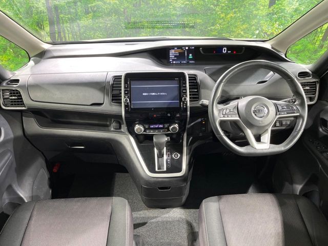 NISSAN SERENA  S-HYBRID 2019