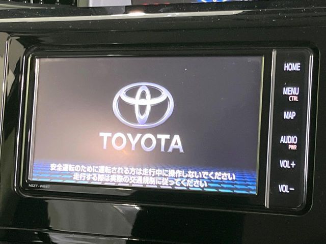 TOYOTA ROOMY 2022