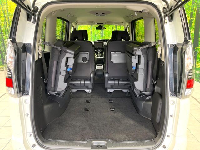 NISSAN SERENA  WG 2019