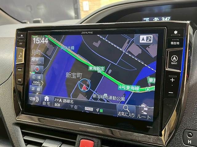 TOYOTA VOXY 4WD 2017