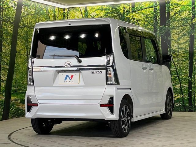 DAIHATSU TANTO CUSTOM 2020