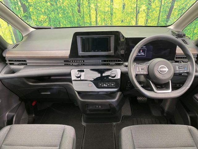 NISSAN SERENA  WG 2025