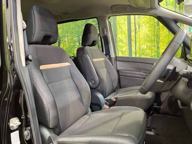 NISSAN SERENA  WG 2025