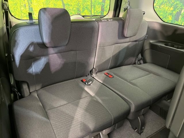 NISSAN SERENA  WG 2025