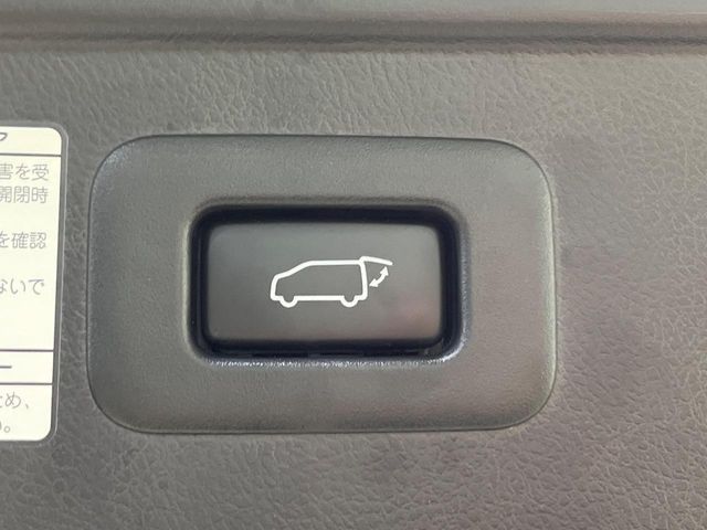 TOYOTA ALPHARD 4WD 2020