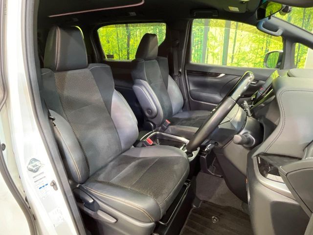 TOYOTA ALPHARD 4WD 2020