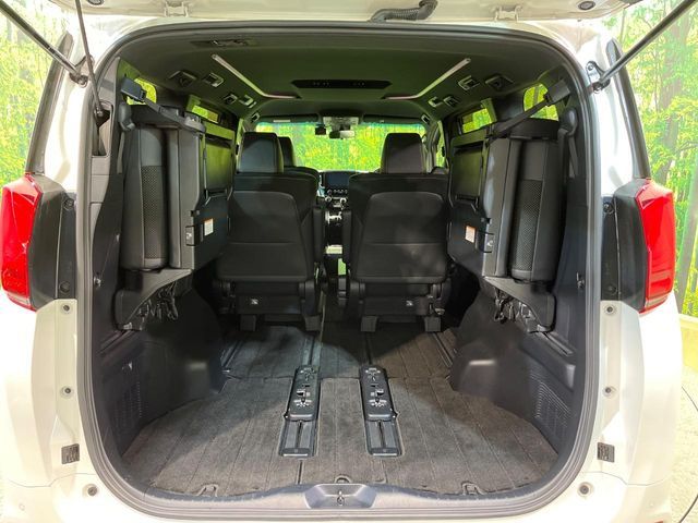 TOYOTA ALPHARD 4WD 2020