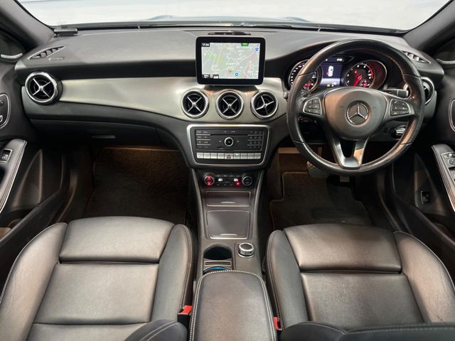 MERCEDES BENZ MERCEDES BENZ GLA class 2019