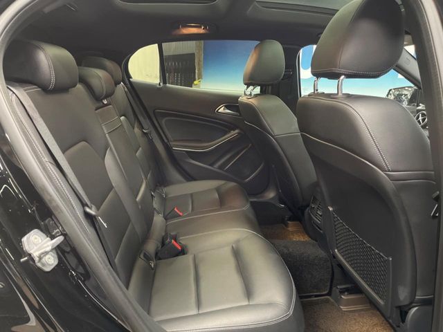 MERCEDES BENZ MERCEDES BENZ GLA class 2019