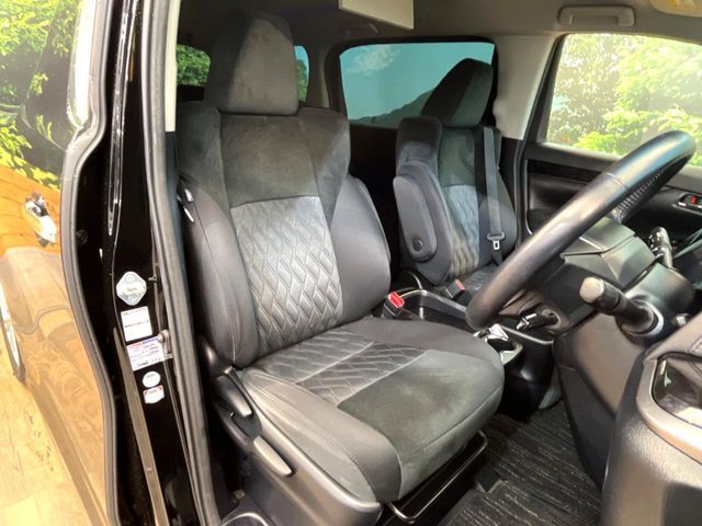 TOYOTA VELLFIRE 2018