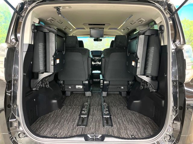 TOYOTA VELLFIRE 2018