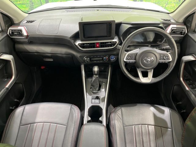 TOYOTA RAIZE HYBRID 2022