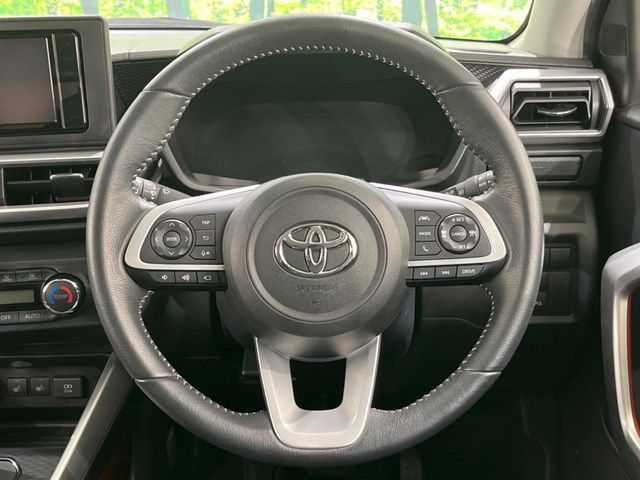 TOYOTA RAIZE HYBRID 2022