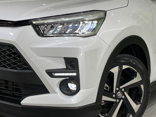 TOYOTA RAIZE HYBRID 2022