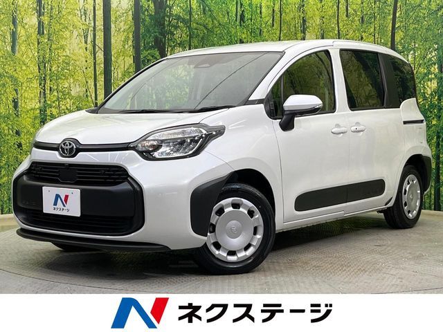 TOYOTA SIENTA HYBRID 2024
