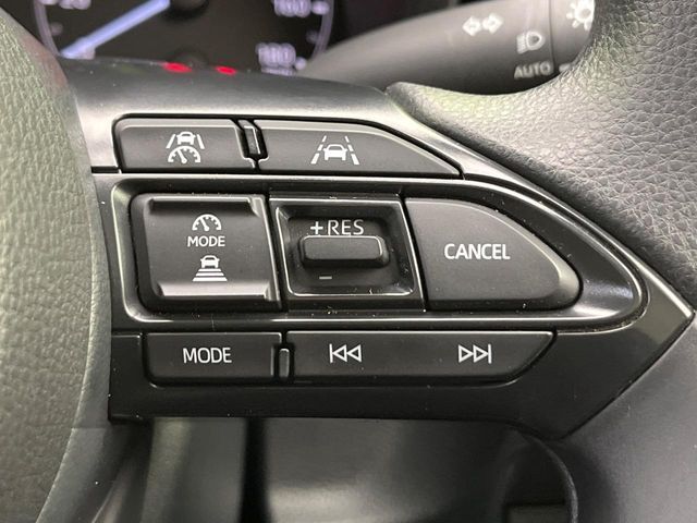 TOYOTA SIENTA HYBRID 2024