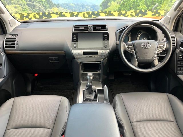 TOYOTA LANDCRUISER PRADO 2022