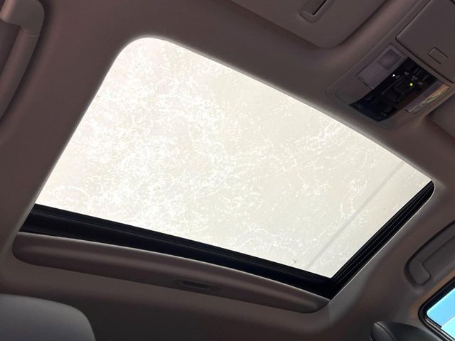 TOYOTA LANDCRUISER PRADO 2022