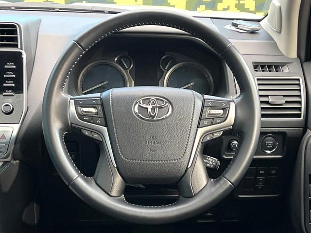 TOYOTA LANDCRUISER PRADO 2022