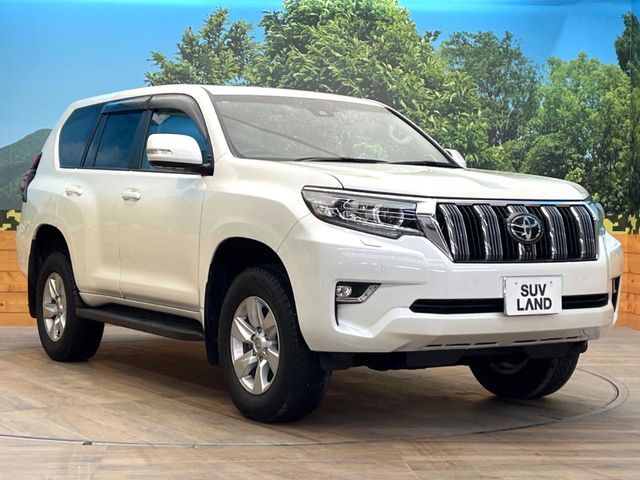 TOYOTA LANDCRUISER PRADO 2022