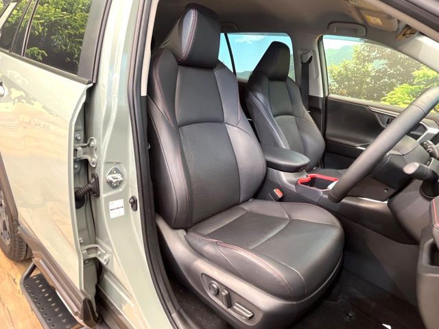 TOYOTA RAV4 HYBRID 4WD 2024