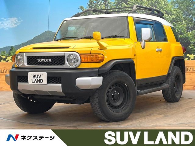TOYOTA FJ CRUISER 4WD 2011