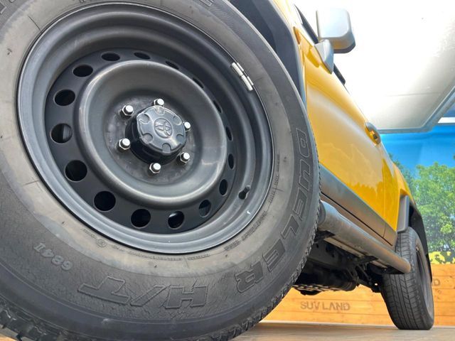 TOYOTA FJ CRUISER 4WD 2011