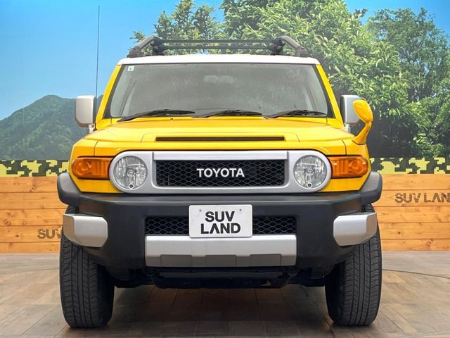 TOYOTA FJ CRUISER 4WD 2011