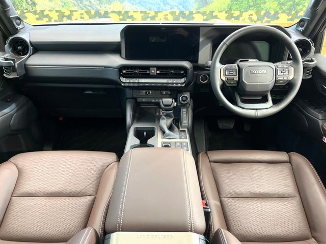 TOYOTA LANDCRUISER 250 2024