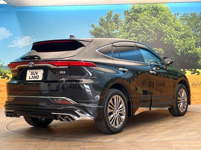 TOYOTA HARRIER HYBRID 2024