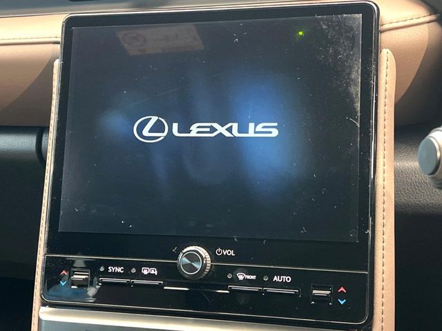 TOYOTA LEXUS LBX 2025