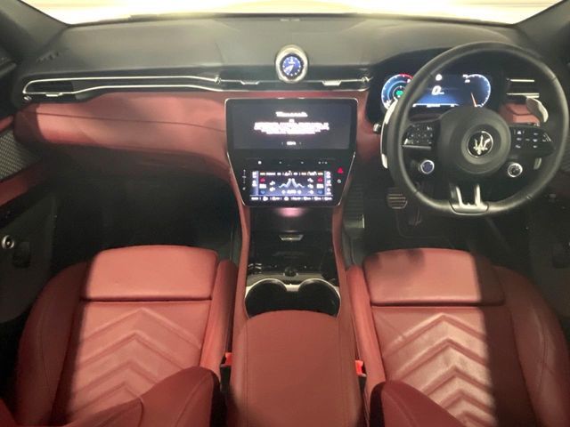 MASERATI MASERATI Grecale 2024