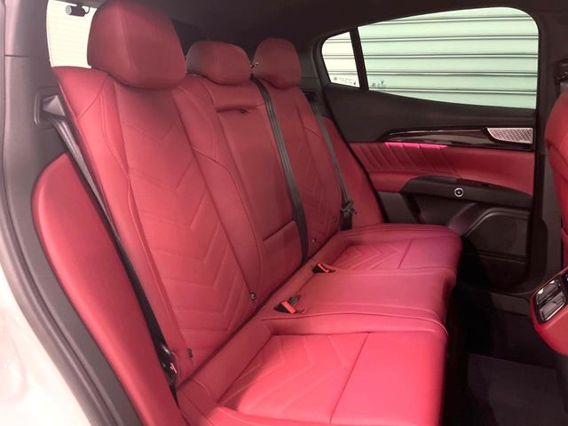 MASERATI MASERATI Grecale 2024