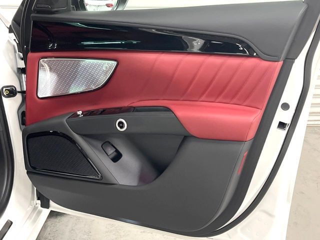 MASERATI MASERATI Grecale 2024