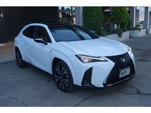 TOYOTA LEXUS UX200 2023