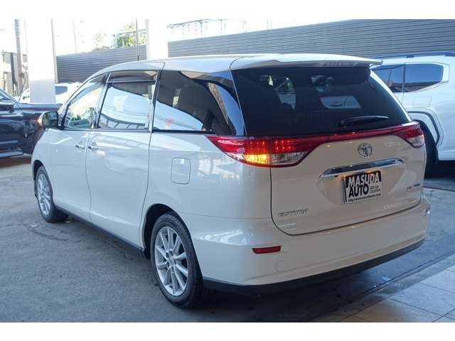TOYOTA ESTIMA 2012