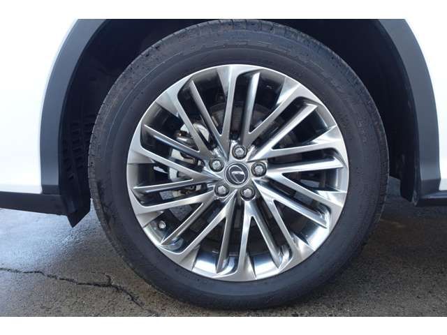 TOYOTA LEXUS RX450h AWD 2022