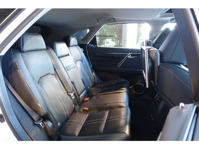 TOYOTA LEXUS RX450h AWD 2022