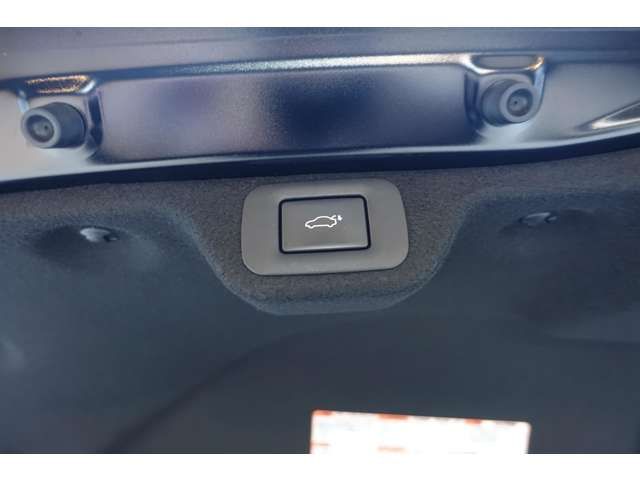 TOYOTA CROWN CROSSOVER 2022