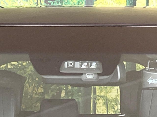 MITSUBISHI DELICA D:5 4WD 2023