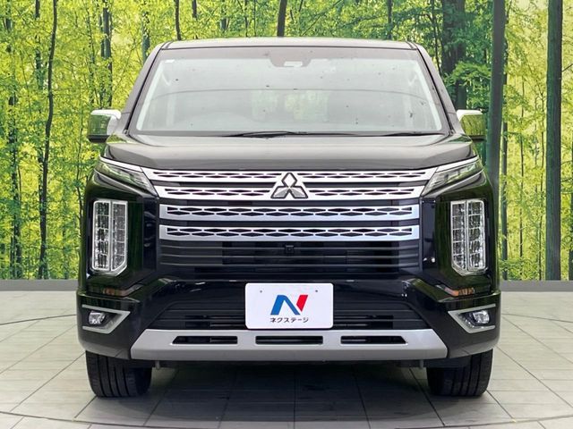 MITSUBISHI DELICA D:5 4WD 2023