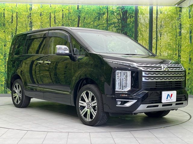 MITSUBISHI DELICA D:5 4WD 2023