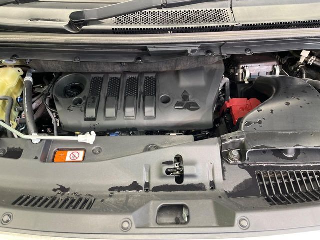 MITSUBISHI DELICA D:5 4WD 2023