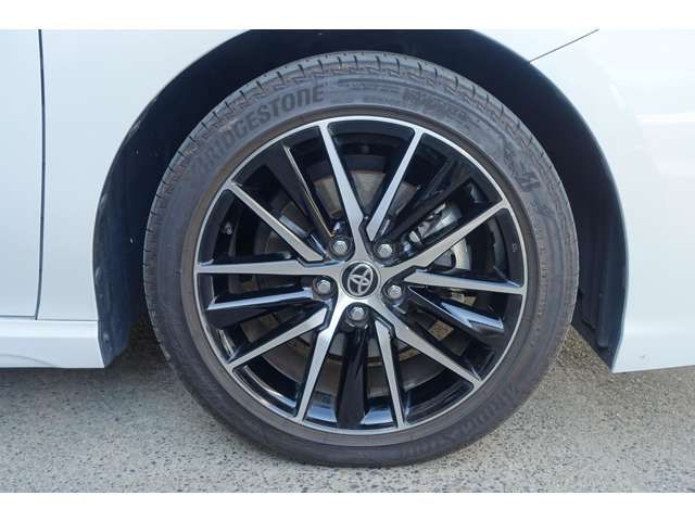 TOYOTA CAMRY HYBRID 2022