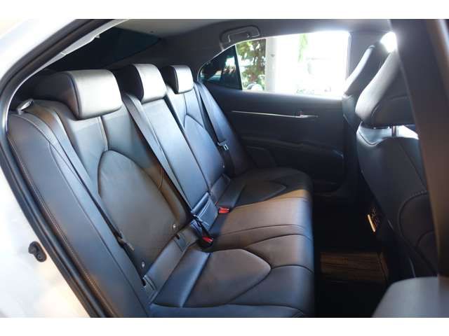 TOYOTA CAMRY HYBRID 2022