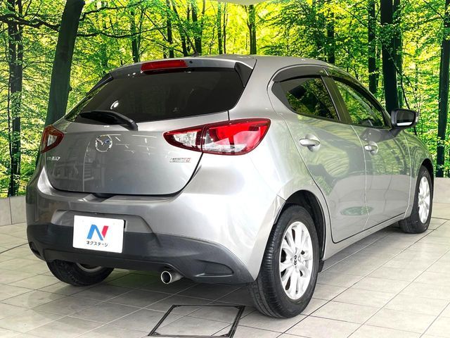 MAZDA DEMIO 2014