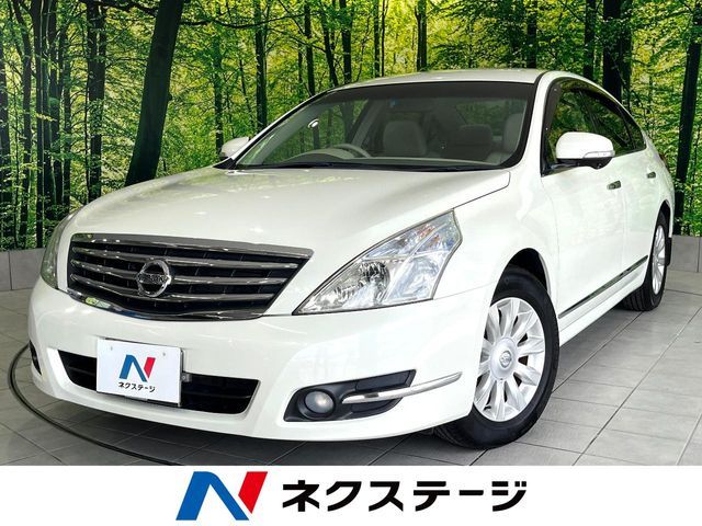 NISSAN TEANA 2011