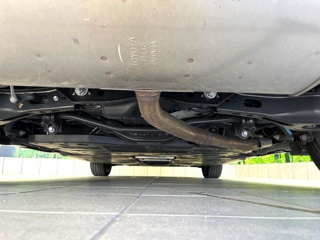 TOYOTA PRIUS PHV 2023